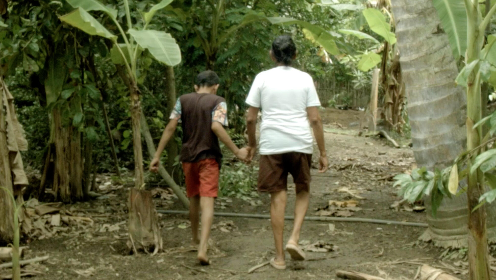 Este documental se hizo con el Movimiento el agua contando historias del Bajo Sinú bajo el trabajo de Iniciativas de Memoria Histórica del CNMH.